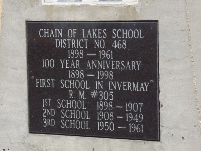 Chain of Lakes School District 468, on hwy 617  19km 12 mi from Sheho  and 6km 4 mi from Invermay, Decimal 	51.74943 -103.16382, DDD MM.MMM 	N 51 44.966 W 103 09.829, DDD MM SS.SSS 	N 51 44' 57.948