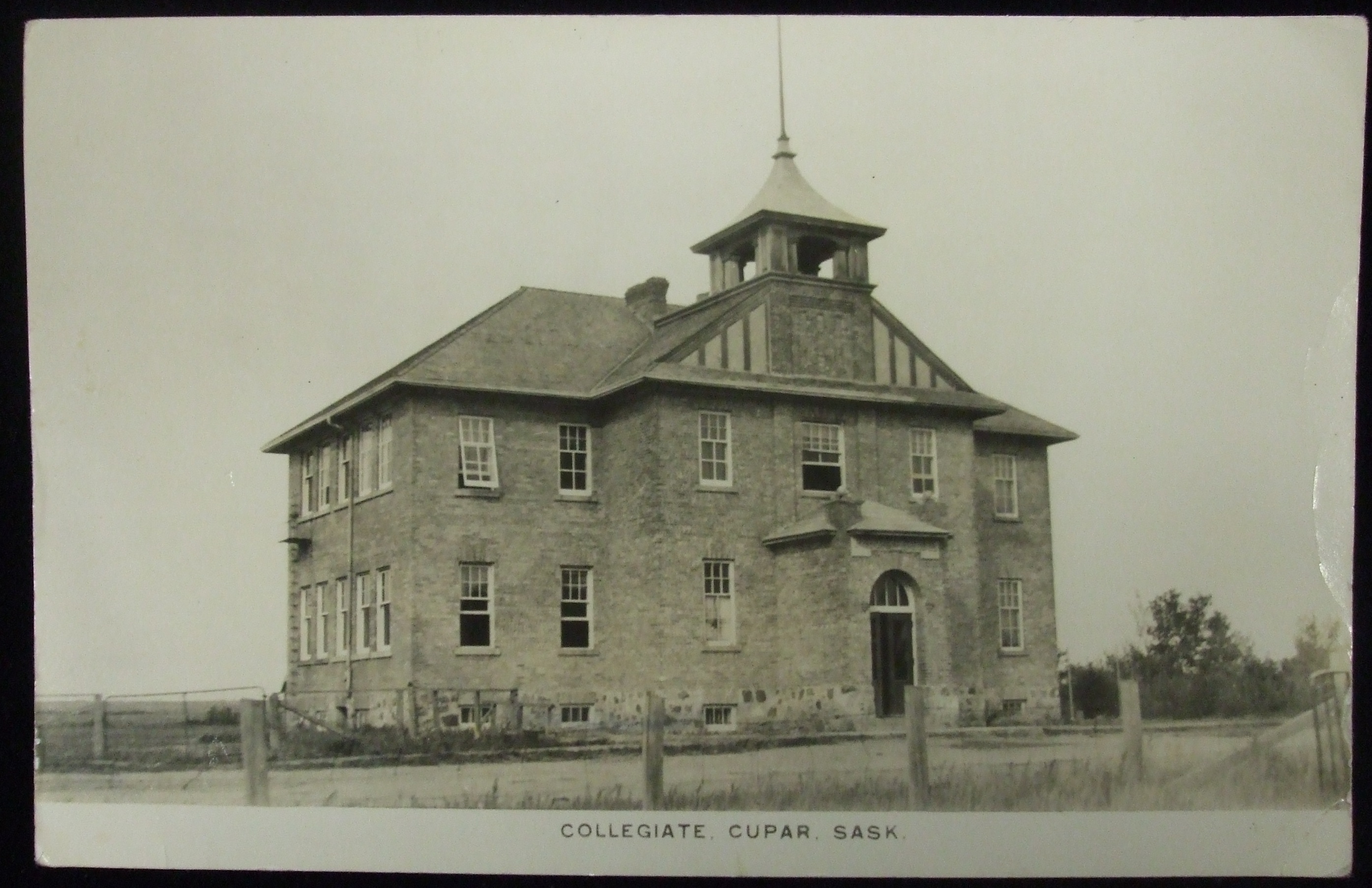 Cupar and District Heritage Museum One Room Schoolhouse Pictures, Saskatchewan, Canada.  SK One Room Schoolhouse Project.  