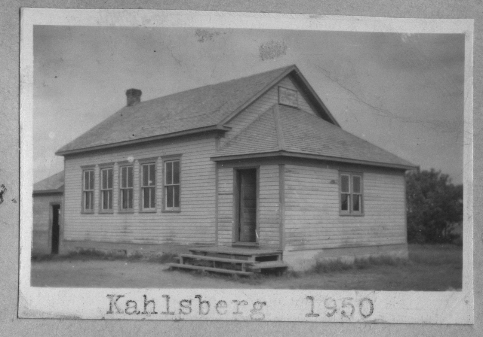 Cupar and District Heritage Museum One Room Schoolhouse Pictures, Saskatchewan, Canada.  SK One Room Schoolhouse Project.  