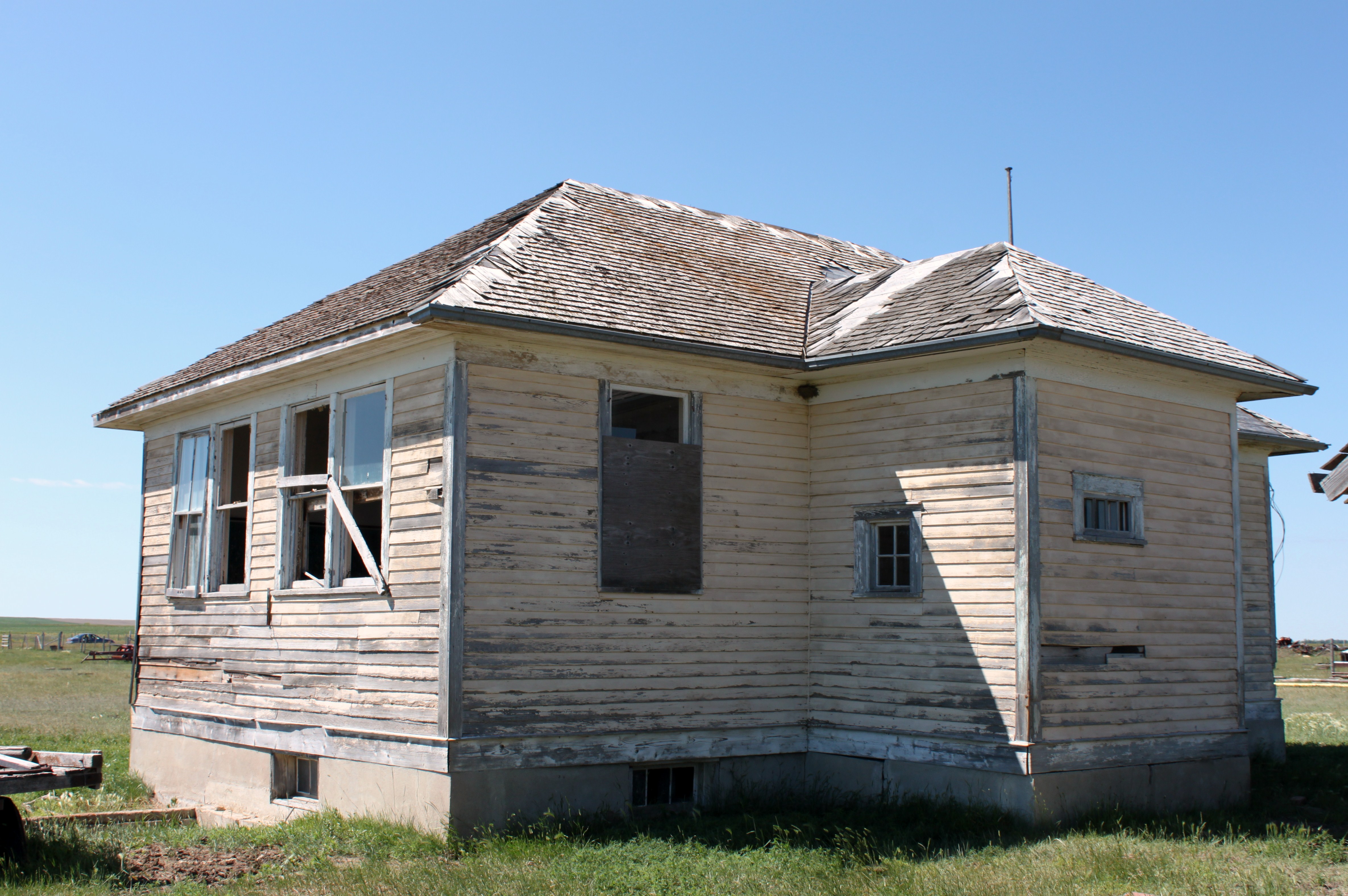 2010-07-16 Divide School House N.E. corner