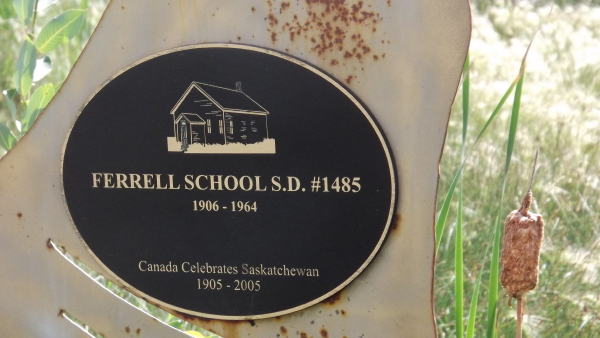 Ferrell School District 1485, NW Section 18 Township 20 Range 4 West of the Second Meridian, 1906-1964, near Grayson, Saskatchewan, N 50 43 00.7, W 102 33 49.5