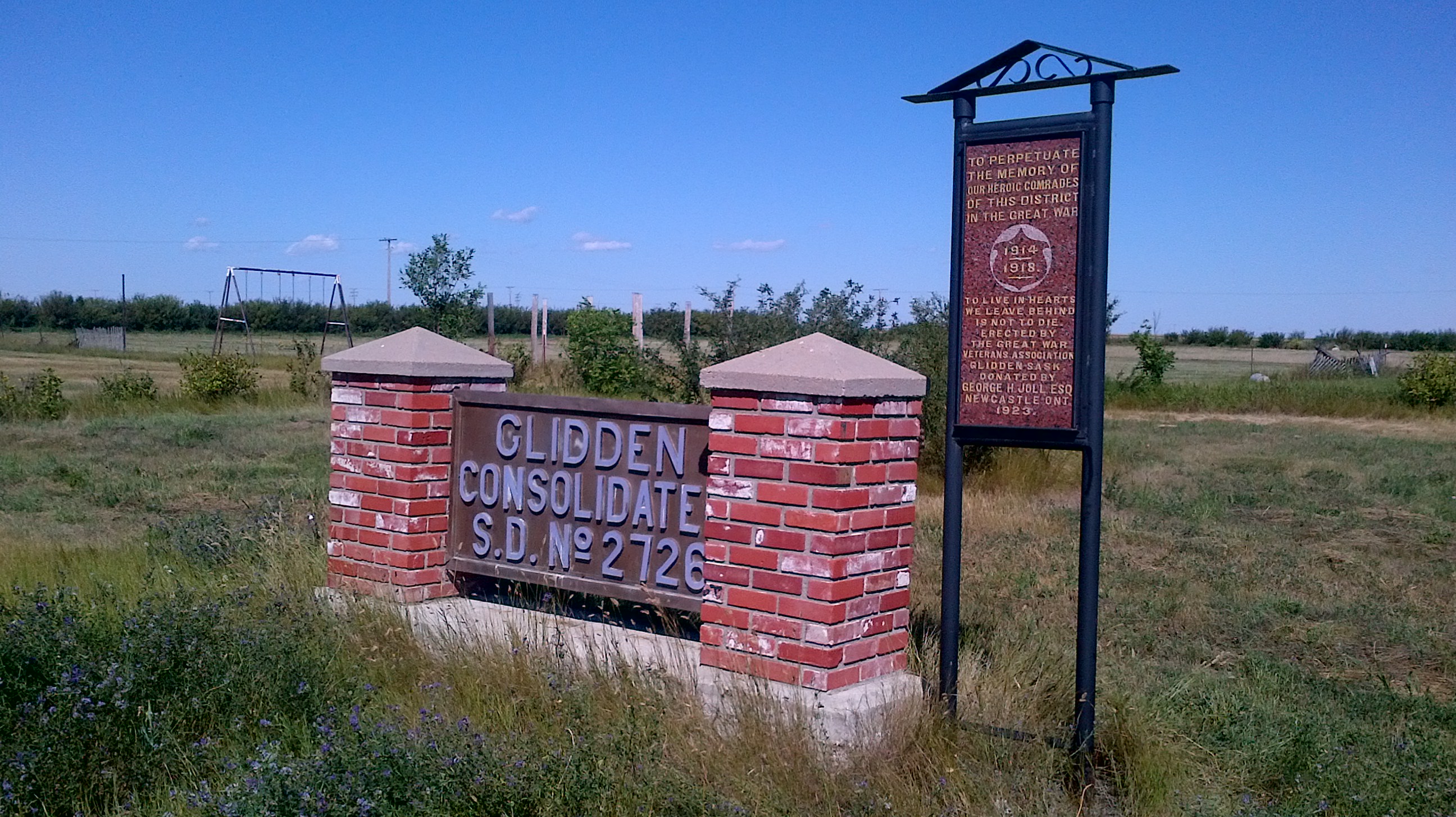 Glidden Consolidated School District 2726, Glidden, 51.239 degrees North, 109.164 degrees west, section 21- township 26- range 23-West of the 3rd meridian, Saskatchewan, Newcombe Rural Municipality No. 260