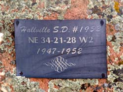 Hallville 1947-52-plaque-grid733 20120817