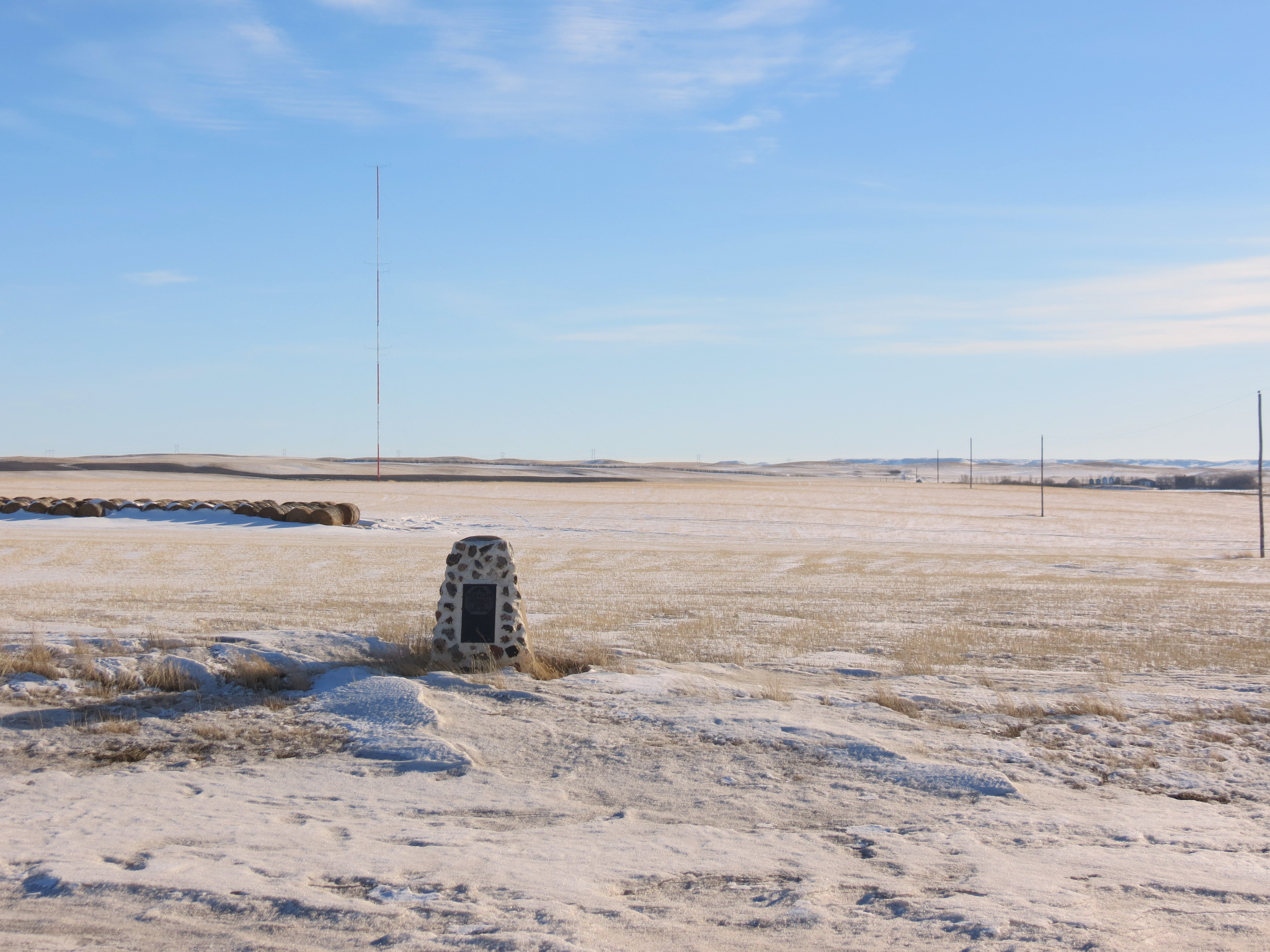 Hexagon School District 3526, 1917-1951, Township 4 Range 25 West of the 2nd meridian, near Willow Bunch at Section 18 township 5 Range 27 West of the 2nd Meridian- Saskatchewan Gen Web