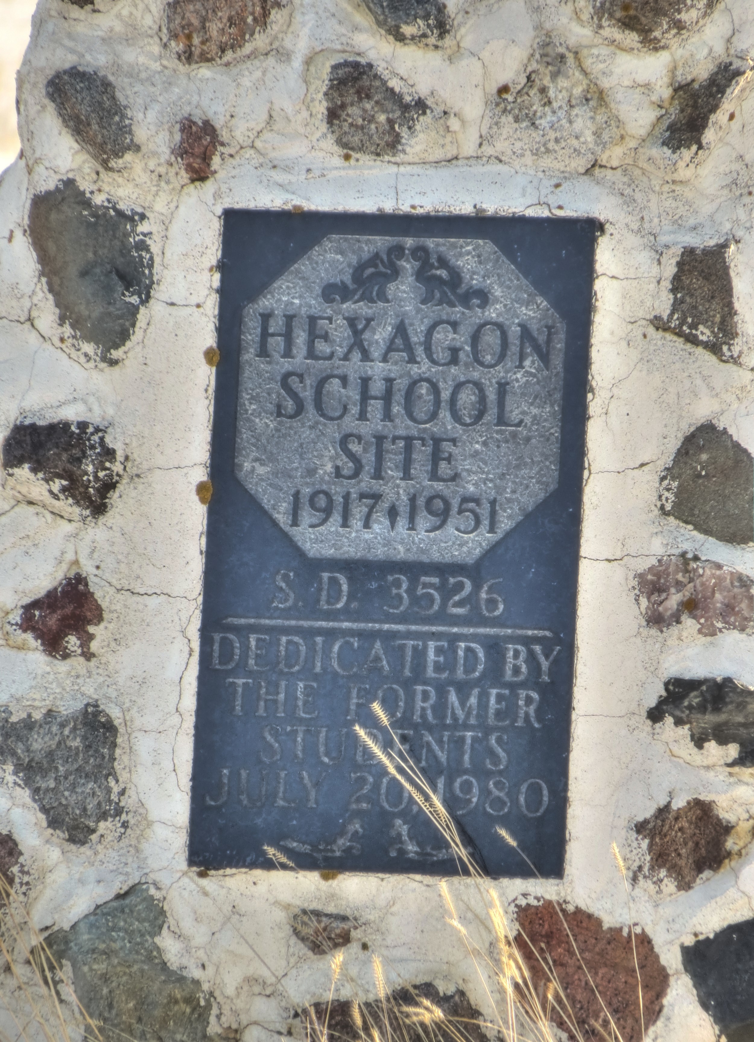 Hexagon School District 3526, 1917-1951, Township 4 Range 25 West of the 2nd meridian, near Willow Bunch at Section 18 township 5 Range 27 West of the 2nd Meridian- Saskatchewan Gen Web