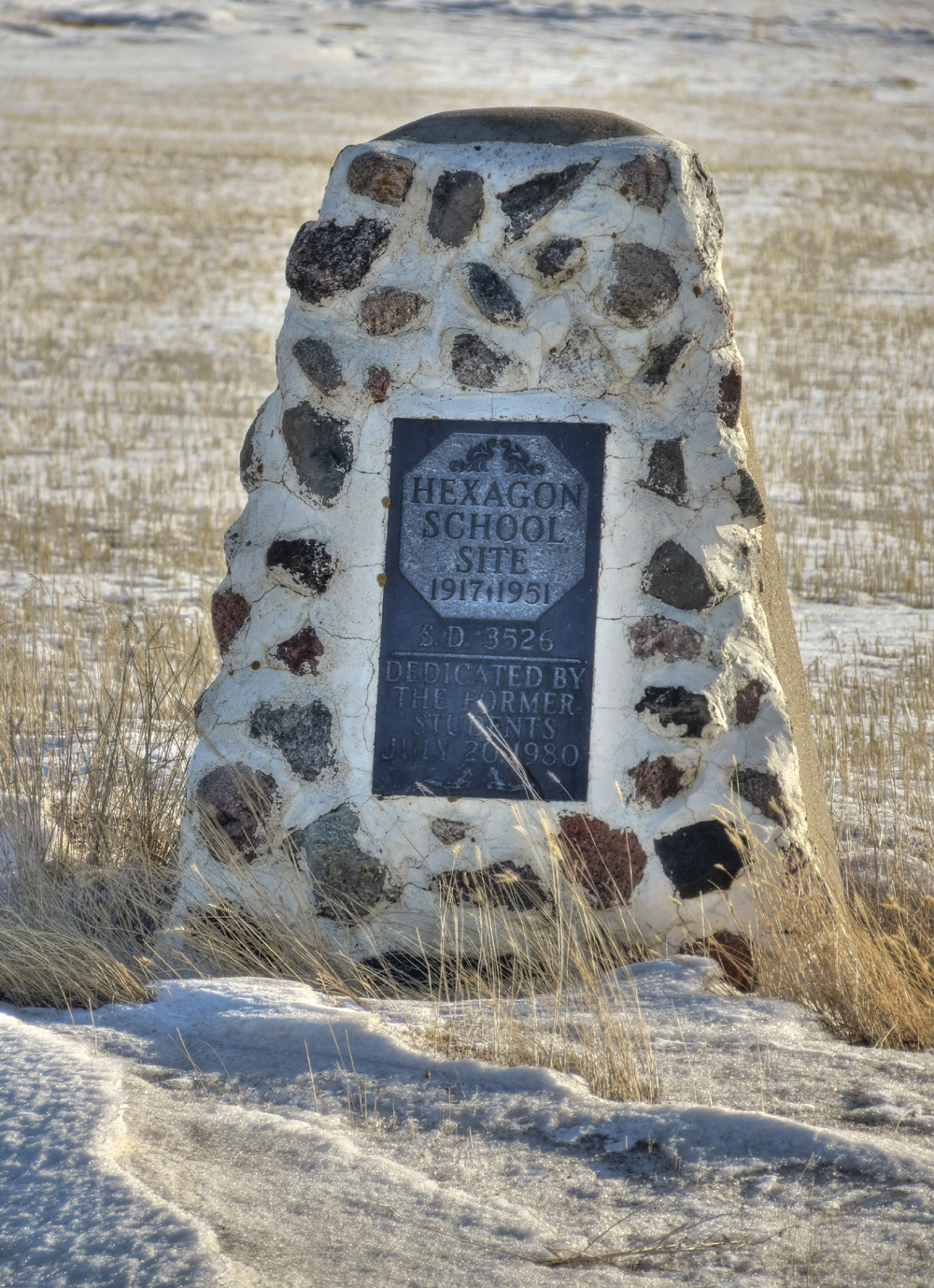 Hexagon School District 3526, 1917-1951, Township 4 Range 25 West of the 2nd meridian, near Willow Bunch at Section 18 township 5 Range 27 West of the 2nd Meridian- Saskatchewan Gen Web