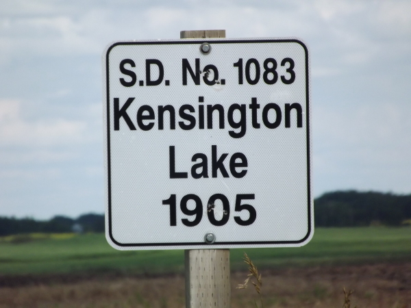 Kensington Lake School District 1083, Southwest section 11 township 23 range 33 west of the first meridian, Bredenbury, 1918-1946, Bredenbury School, 50 57' 52'' N 102 00' 22'' W