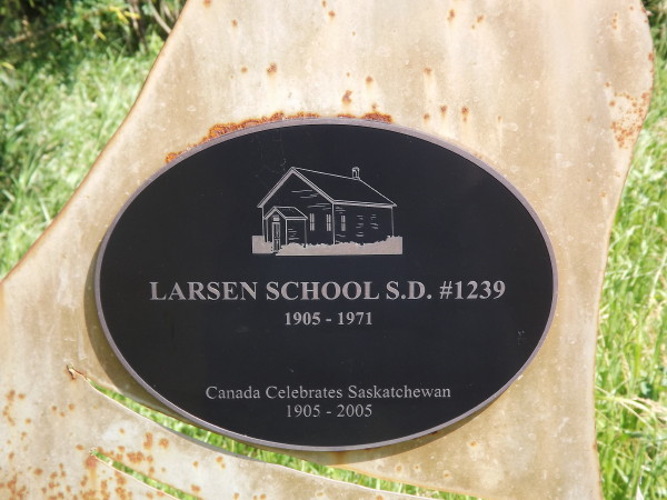 Larsen School District 1239, NW 20 Township 19 range 4 West of the 2 meridian, 1905-1964, near Dubuc, SE section 3 Township 20 Range 4 WEst of the 2nd Meridian, Saskatchewan