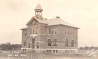 Manor School- c1909-G.D. Dickin house in background