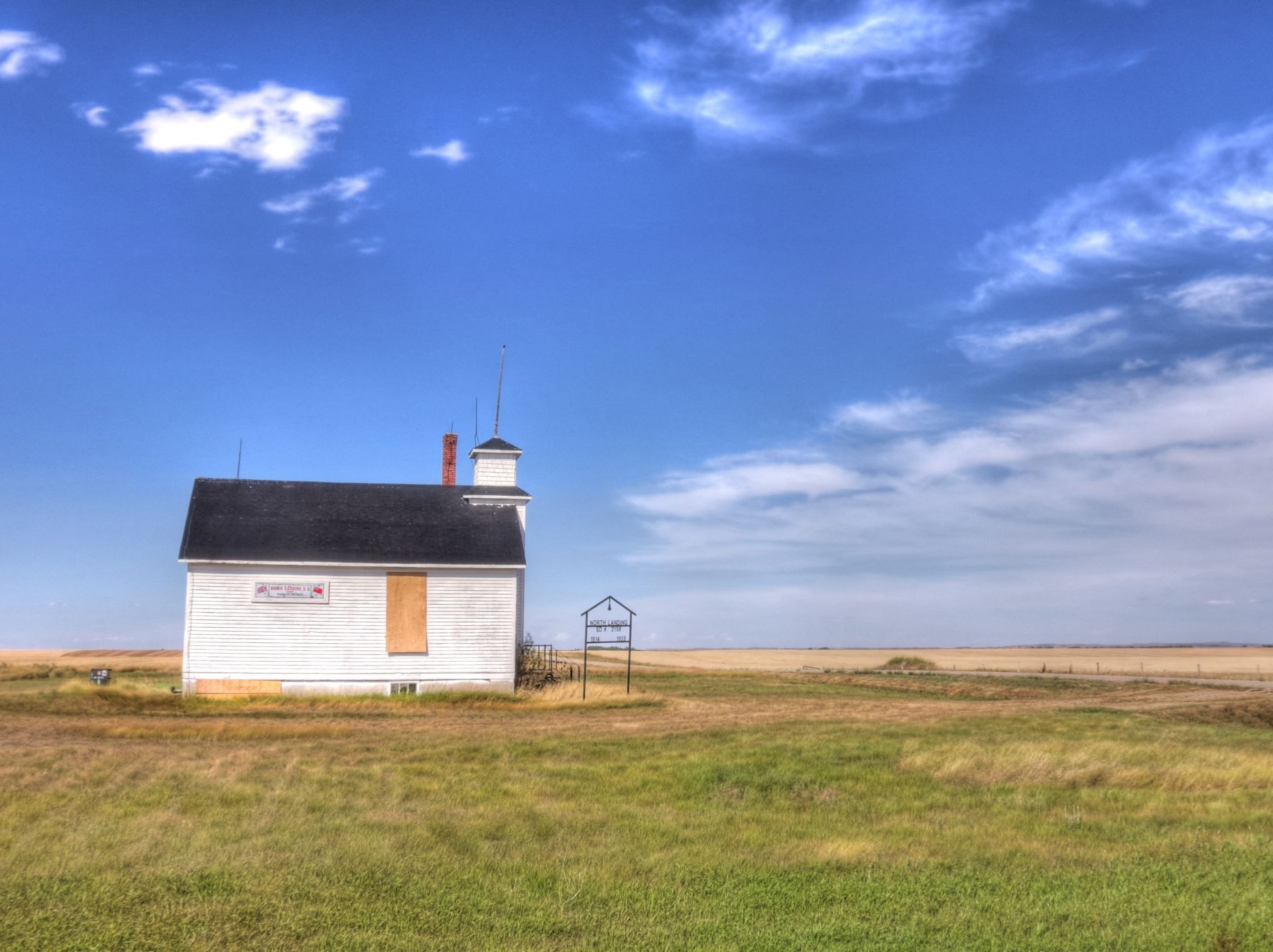  North Landing School District 3198, 1914-1959, south east quarter of section 28 township 20 range 15 west of the third meridian, near the town of Kyle, north east section 32 township 21 range 15 west of the third meridian, 