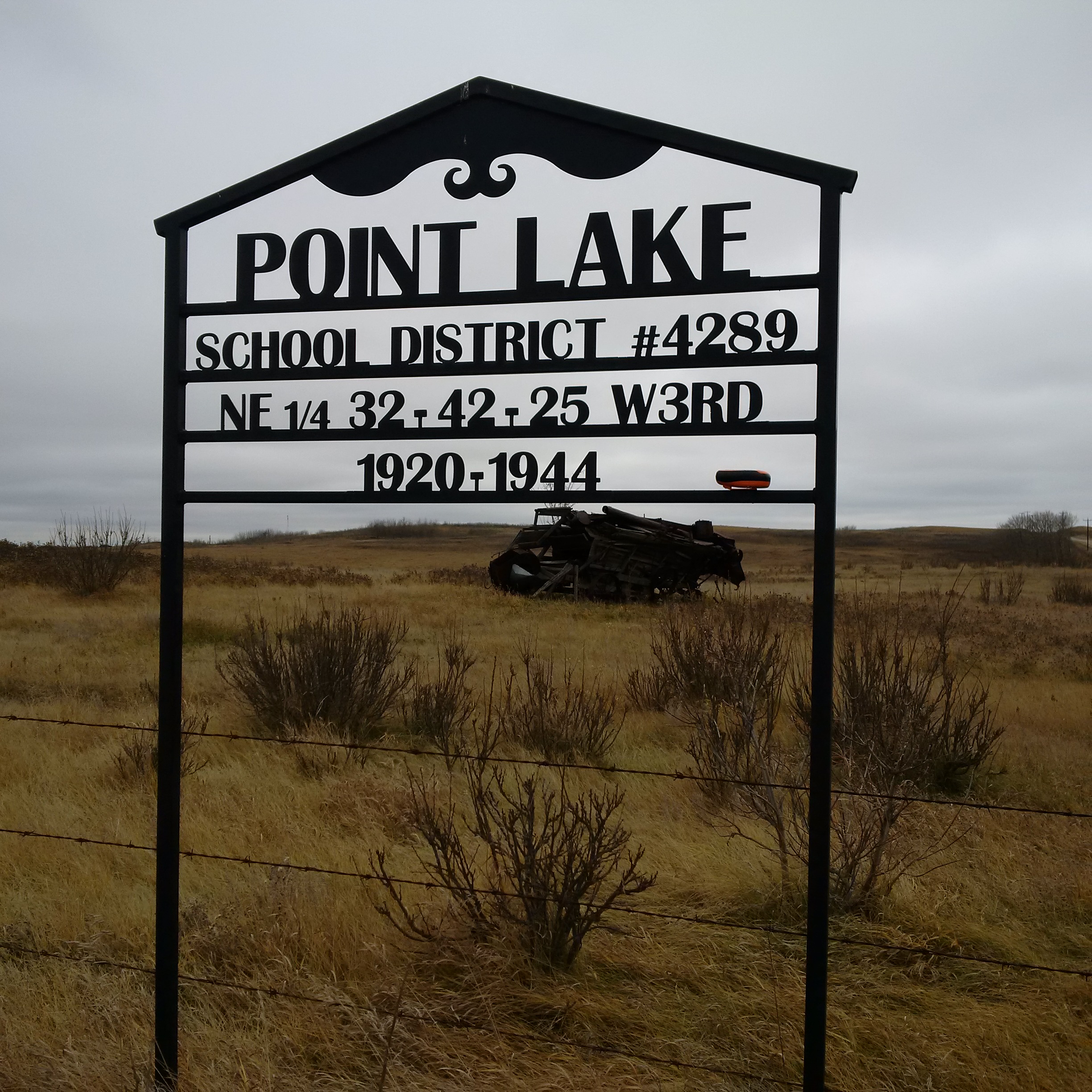  Point Lake School 4289, NE 32 42 25 W3, North east  quarter section 32 township 42 range 26 west of the third meridian, Winter, Unity, Senlac RM 411, Rural Municipality of Senlac 411, Big Manitou Country,  