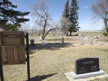 JansenCemetery-10