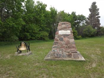 SpruceHomeCemetery--5