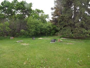 SpruceHomeCemetery--6