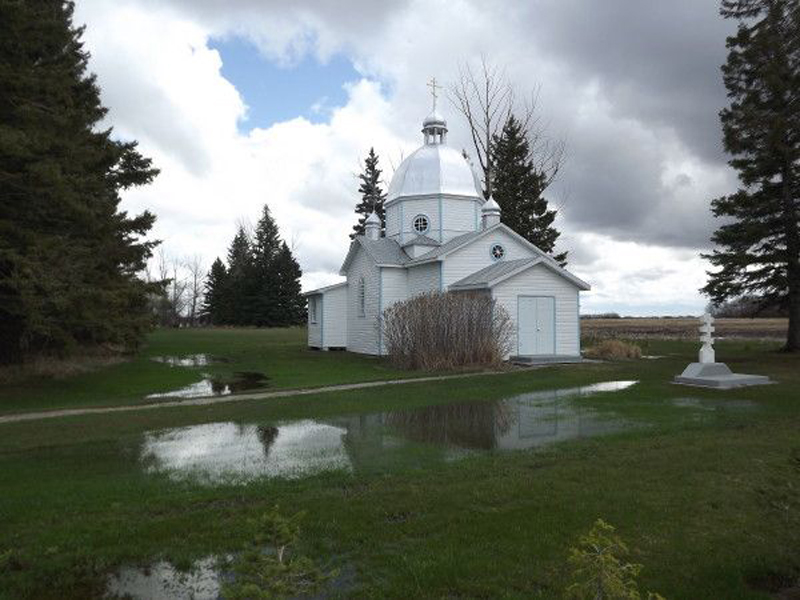 UkrainianOrthodoxChurchStPeterPaul02