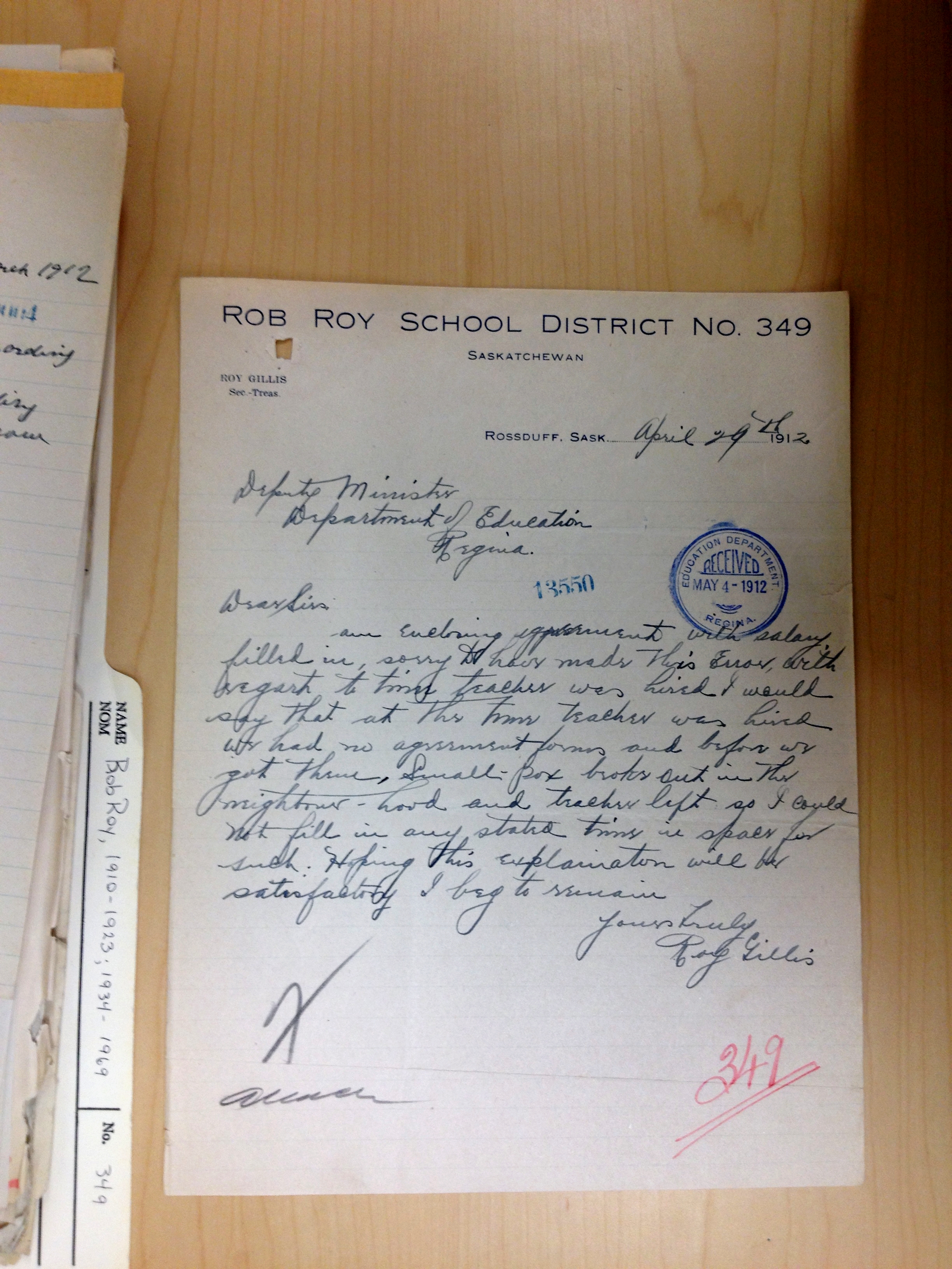 Rob Roy School District 349, South East quarter Section 33 Township 23 range 10 west of the third meridian, near Lucky Lake, 1911, Lucky Lake Village South West quarter of section 25 township 23 range 9 west of the third meridian, Lucky Lake is near Outlook, Saskatchewan, - Saskatchewan Gen Web - Saskatchewan One room School Project