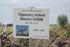 Tipperary School District 2008Started out as Belle Plain School District 2008SE section 36 township 19 Range 12 west of the second meridianNear Balcarres South east section 13 township 21 range 12 west of the second meridian,province of Saskatchewan, Canada1909-1964 