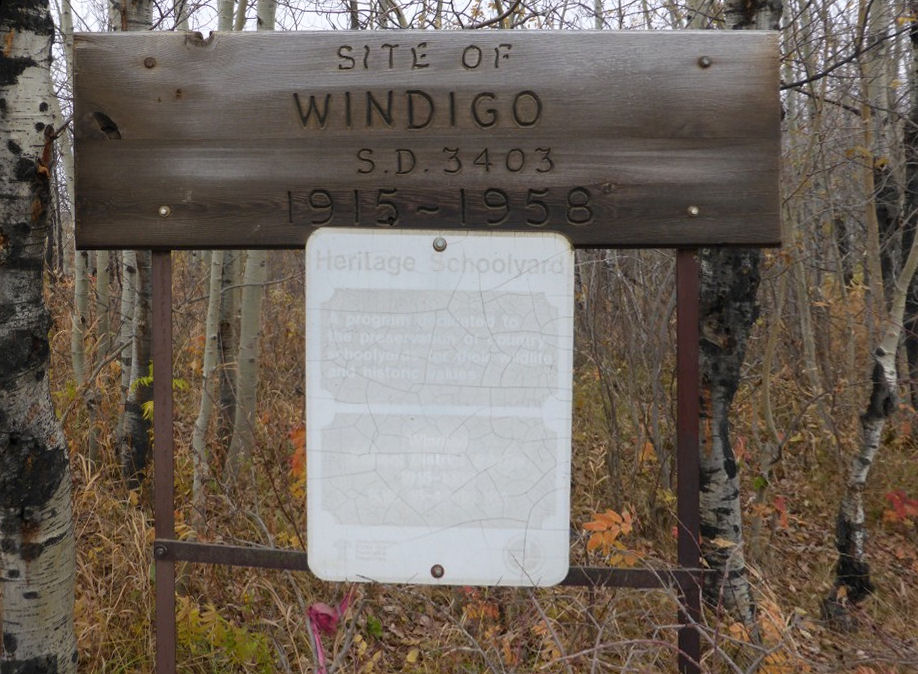  Windigo School District 3403, South west section 16 Township 42 Range 18 West of the second meridian, 1915-1958, near Pleasantdale, 34-41-18-W2,Province,	Saskatchewan,Latitude - Longitude (DMS) 	52 34' 35'' N, 104 30' 24'' W,Latitude - Longitude (decimal) 	52.5764972, -104.5066167, 34-41-18-W2,Province,	Saskatchewan,Latitude - Longitude (DMS) 	52 34' 35'' N, 104 30' 24'' W,Latitude - Longitude (decimal) 	52.5764972, -104.5066167, 