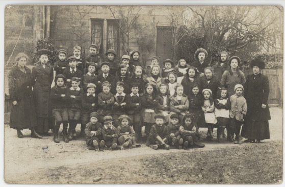 Fairlight School Date Unknown Historical Class photograph